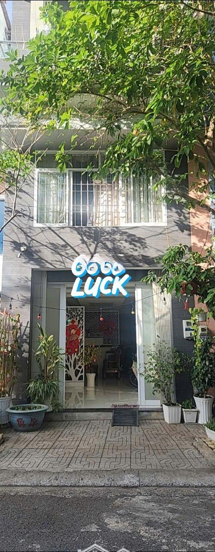 Bán Nhà Mặt Phố Hướng Nam Chính Chủ, 3 Tầng 4 Phòng Ngủ Gần Siêu Thị Go, Coopmark,Trung Tâm Thương Mạibà Rịa. Giá Hot