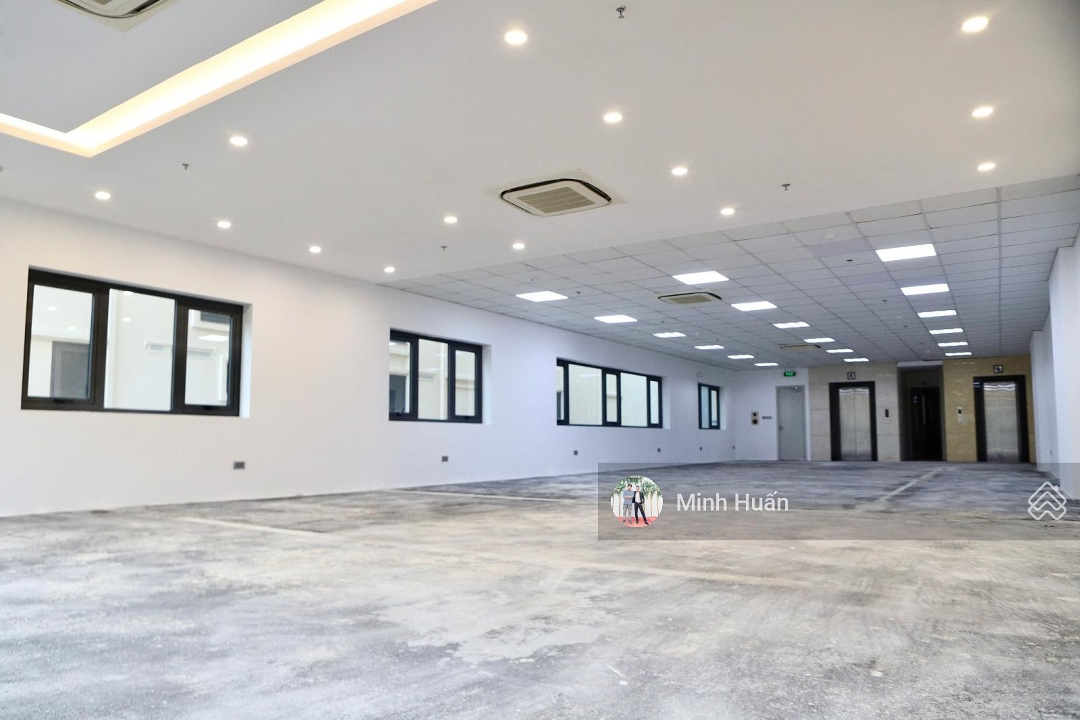 Cho Thuê Sàn Vp Ngoại Giao Đoảndiện Tích130Mx 8Tmặt Tiền8,2M Thông Sàn Có Hầm Pccc Đầy Đủ Đh Giá 35 Triệu/Sàn