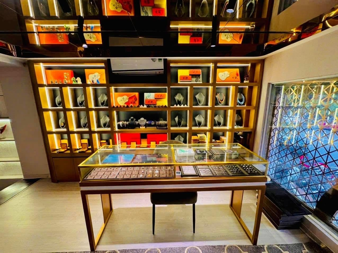 Gấp, Chủ Cần Bán Nhà Mặt Phố Nguyễn Ngọc Nại, Kinh Doanh, Vỉa Hè, 105M2 9 Tầng Thang Máy 55.5 Tỷ