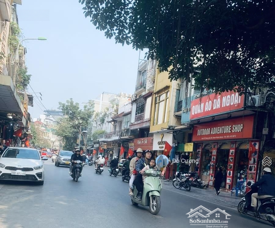 Siêu Hiếm - Chủ Cần Bán Nhà Mặt Phố Hàng Gai - Gần Hồ Gươm, Gần Quảng Trường - 480M2 X 3T -Mặt Tiền11M