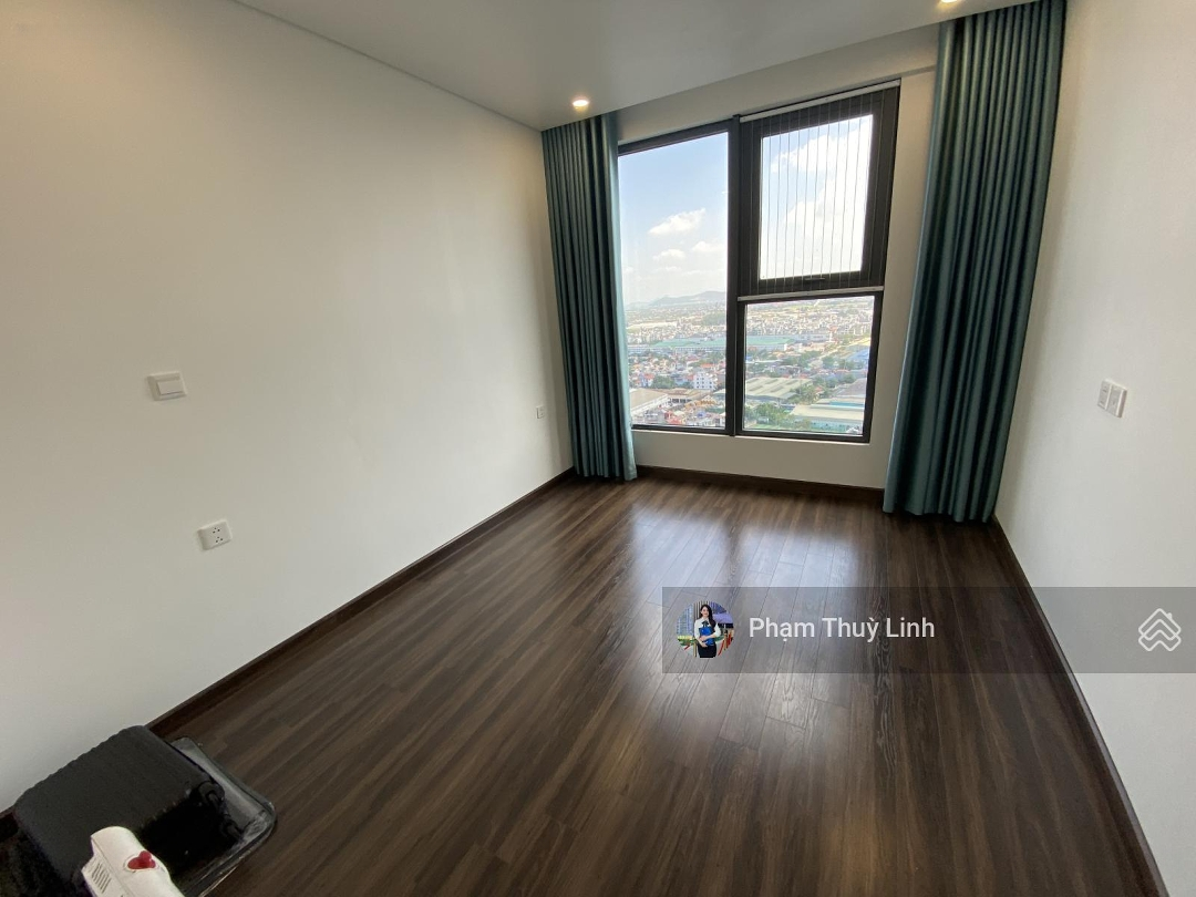 Cho Thuê Căn 3 Phòng Ngủgiá Bán 6 Triệu, Không Đồ Chung Cư Hoàng Huy Sở Dầu. Liên Hệ Xem Nhà: 0936.7799.31