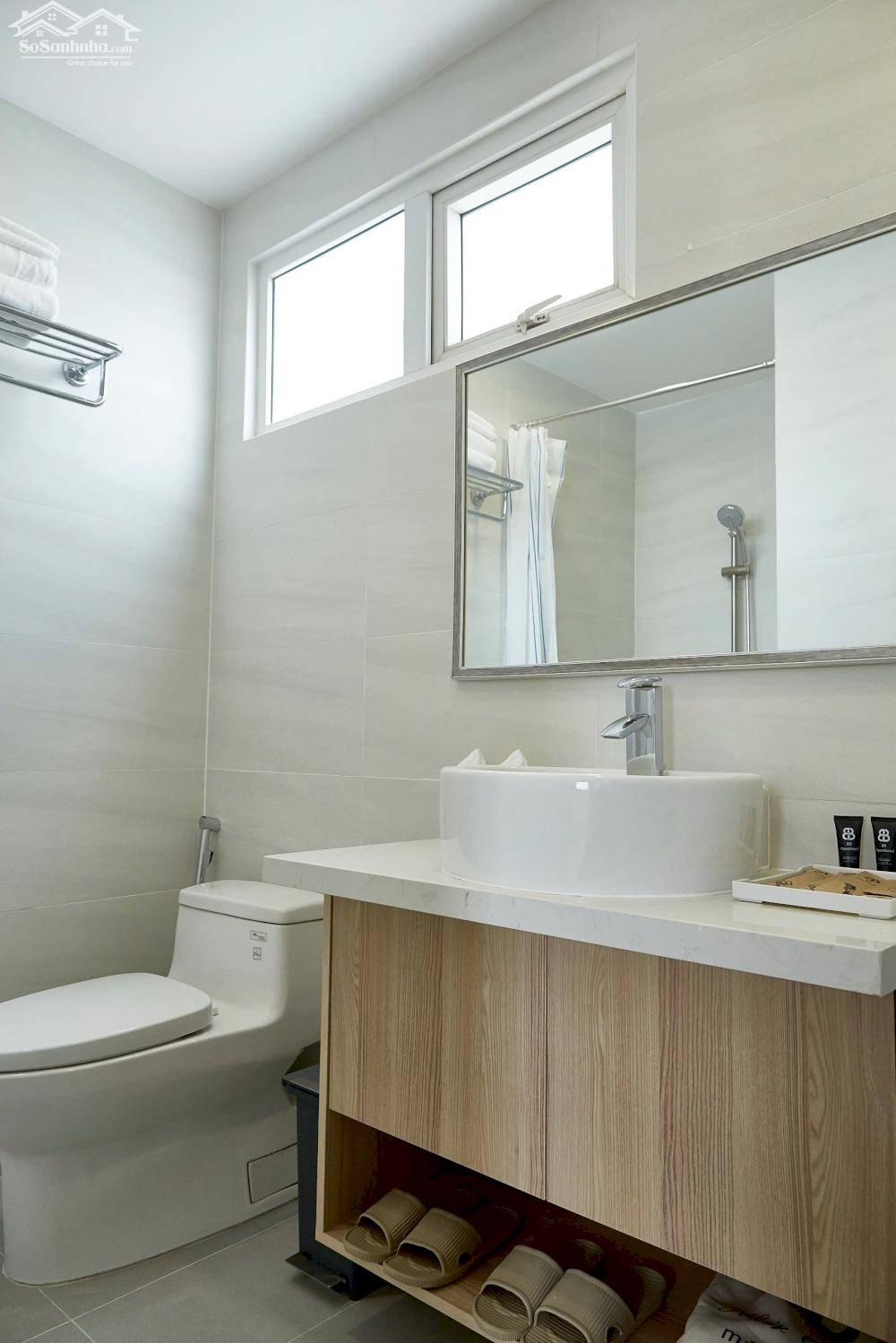 Căn Modern Style 1 Phòng Ngủ Có Hồ Bơi | GYM | Sauna MIỄN PHÍ Ngay Sân Bay TSN