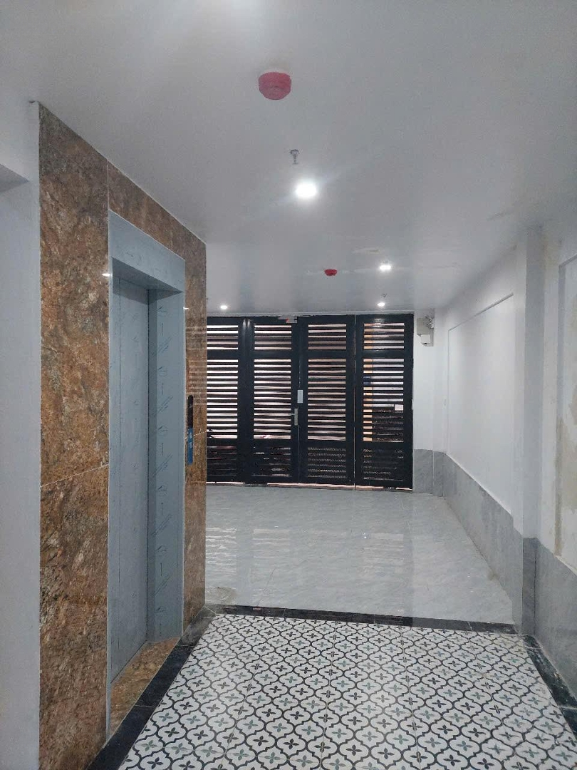 Tòa Chdv Đình Thôn Trung Tâm Mỹ Đình - Khu Người Hàn - Cạnh Five Star + 55M2 * 6T, 11 Phòng Full
