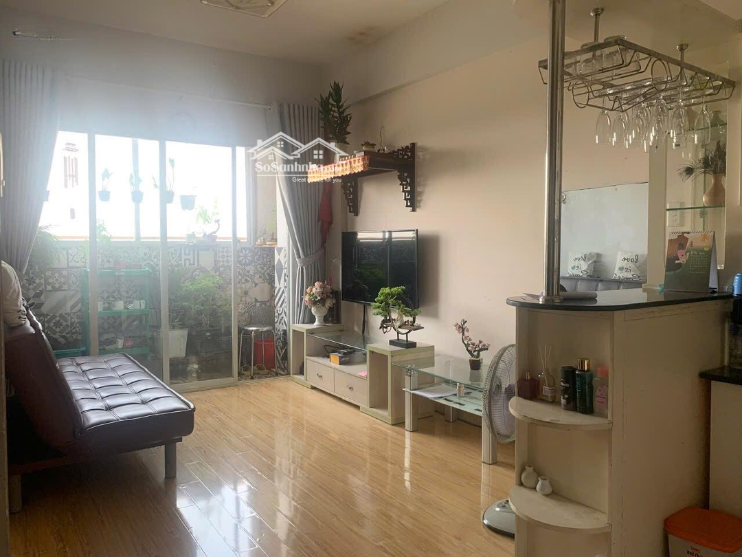 Bán Căn 55M2- 2 Phòng Ngủ- 1 Vệ Sinhhqc Plaza Giá Bán 1. 150 Triệu, Sang Tên Chủ Đầu Tư Ngay. Liên Hệ 0937379023