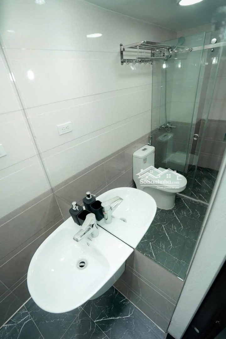 Bán Khách Sạn Siêu Rẻ Mỹ Đình. Lợi Nhuận Cho Thuê Cao. Vị Trí Đẹp, Thuận Lợi Kinh Doanh