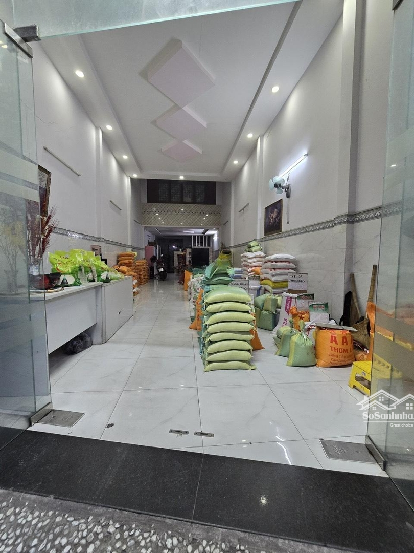 Nhà Mặt Tiền 299 Thạch Lam 4.6M X 20.5M, 1 Trệt Lửng
