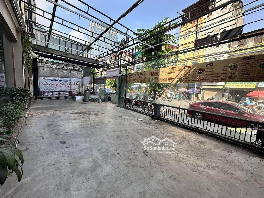 Cho Thuê Mặt Phố Hoàng Cầu, Đống Đa,Diện Tích90M2X5T, Mt: 5M Phù Hợp Mọi Mô Hình Kinh Doanh