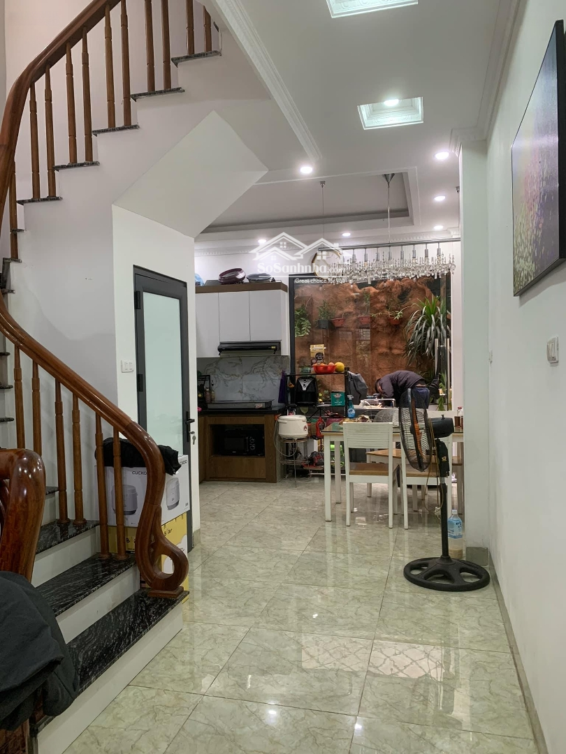 Mời Mua, Nhà Riêng Ngõ Phố Thanh Am, Gần Đường Lớn, Sổ Đỏ, Đất 60 M2 X 4 Tầng, Mặt Tiền 4M Nở Hậu