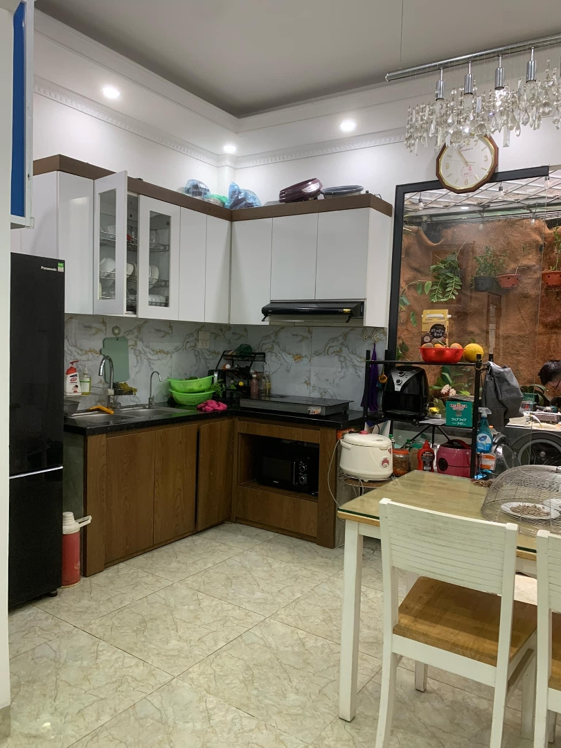 Mời Mua, Nhà Riêng Ngõ Phố Thanh Am, Gần Đường Lớn, Sổ Đỏ, Đất 60 M2 X 4 Tầng, Mặt Tiền 4M Nở Hậu