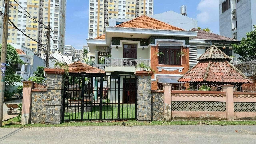 Hàng Hot Giá Rẻ! Bán Bán Gấp Lô Góc Bt 2 Mặt Tiền 276M2 Chỉ 61 Tỷ