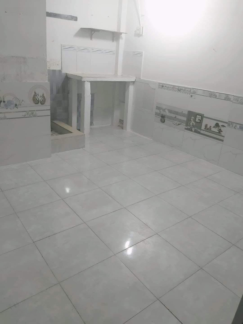 Cho Thuê Phòng Trọ Có Gác - Hẻm 1248 Huỳnh Tấn Phát Q7-Diện Tích12M2- Giá 1. 8 Triệu