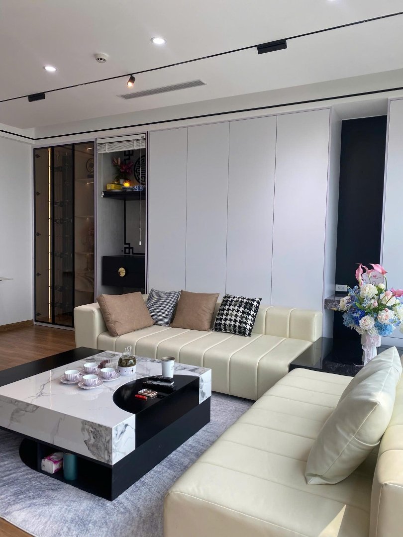 Giá Rẻ Nhất Cập Nhật Quỹ Ch 2 Phòng Ngủ 3 Phòng Ngủdiện Tích 61,7M2, 03M2,135M2 Dự Án Iris Garden, Liên Hệ: 0906241823