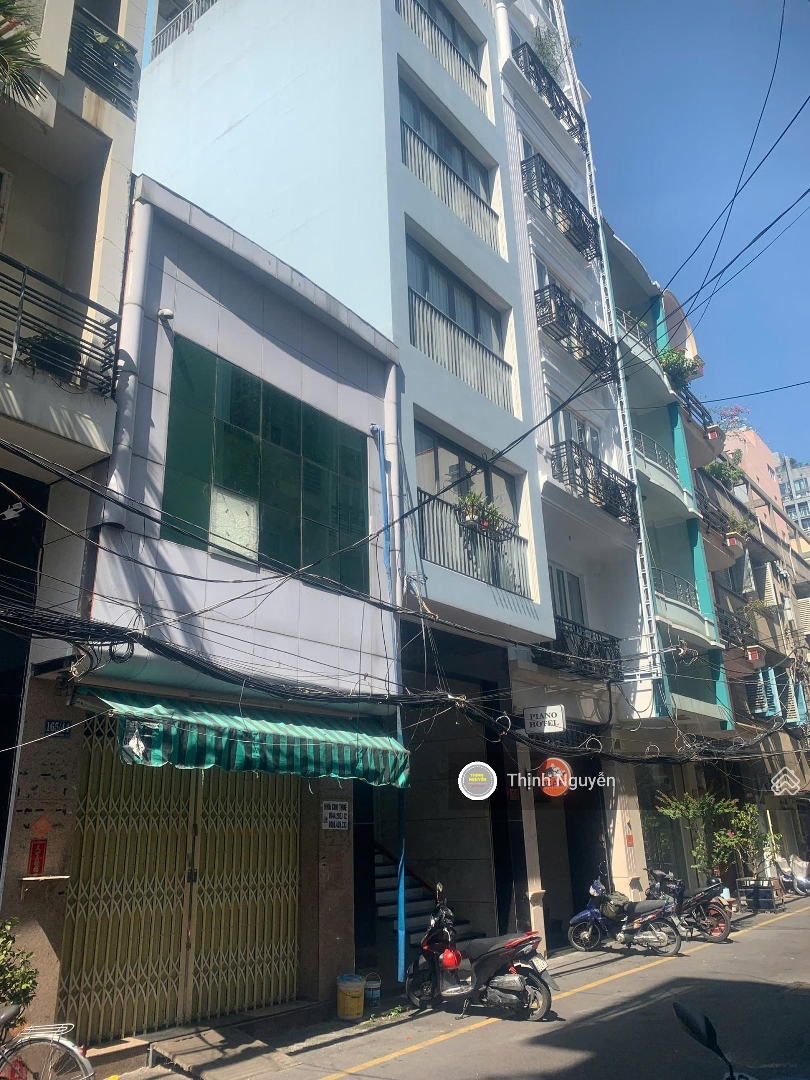 Bán Gấp Nhà Hẻm Vip 165 Nguyễn Thái Bình, P.ntb, Quận 1:Diện Tích4X25M-Trệt Lầu. Ctxd 7 Tầng Giá Tốt