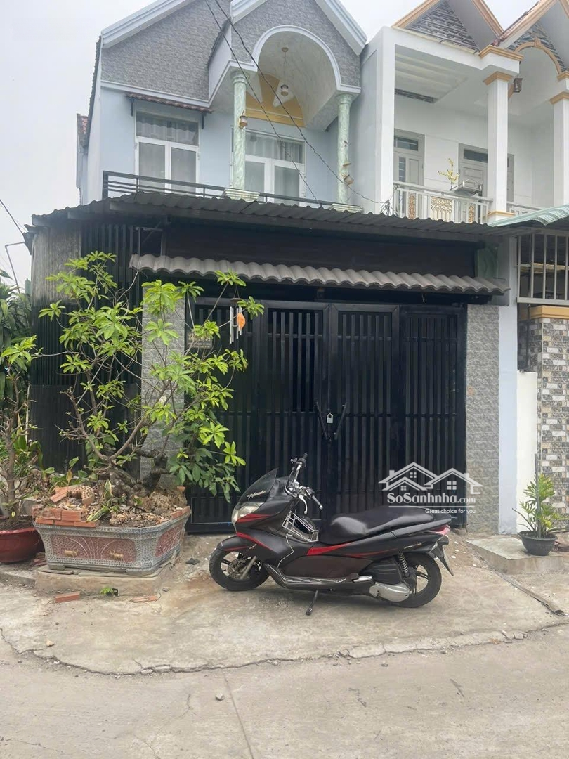 Bán Nhà Mặt Phố Tại Góc 2 Mặt Tiền, Phường Đông Hòa, Dĩ An, Bình Dương, 3,75 Tỷ, 75M2