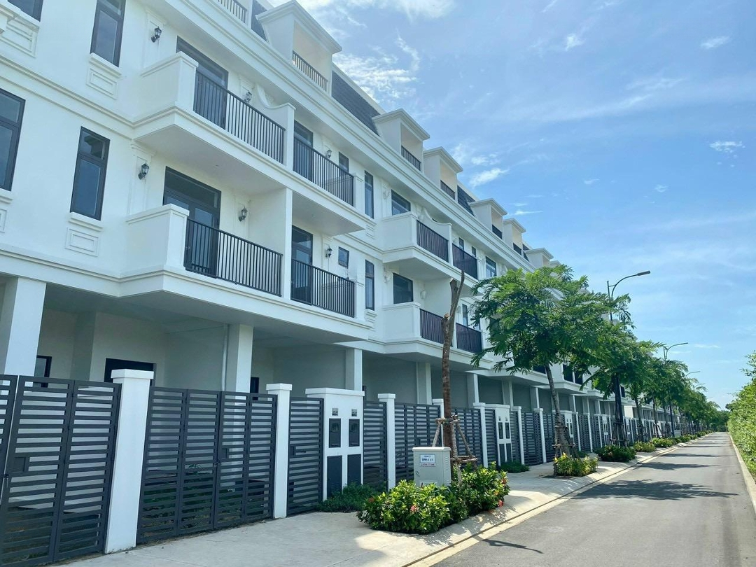 Lavida Residences- Cần Bán Nhà Phố Ngang 6M. Giá Hợp Đồng Bao Thuế Phí. Liên Hệ: 0969903522