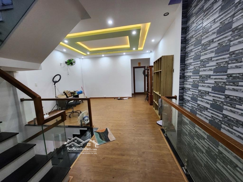 Hiếm - Bán Nhà 4 Tầng Đường Trần Quý Khoách, Liên Chiểu Giá Tốt. Liên Hệ: 0911.720.390 Mr Thanh