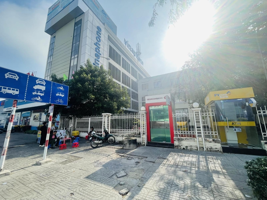 Cho Thuê Mặt Bằng Đường 30/4 Diện Tích: 400 M2 (Ngang 14M, Dài 29M)