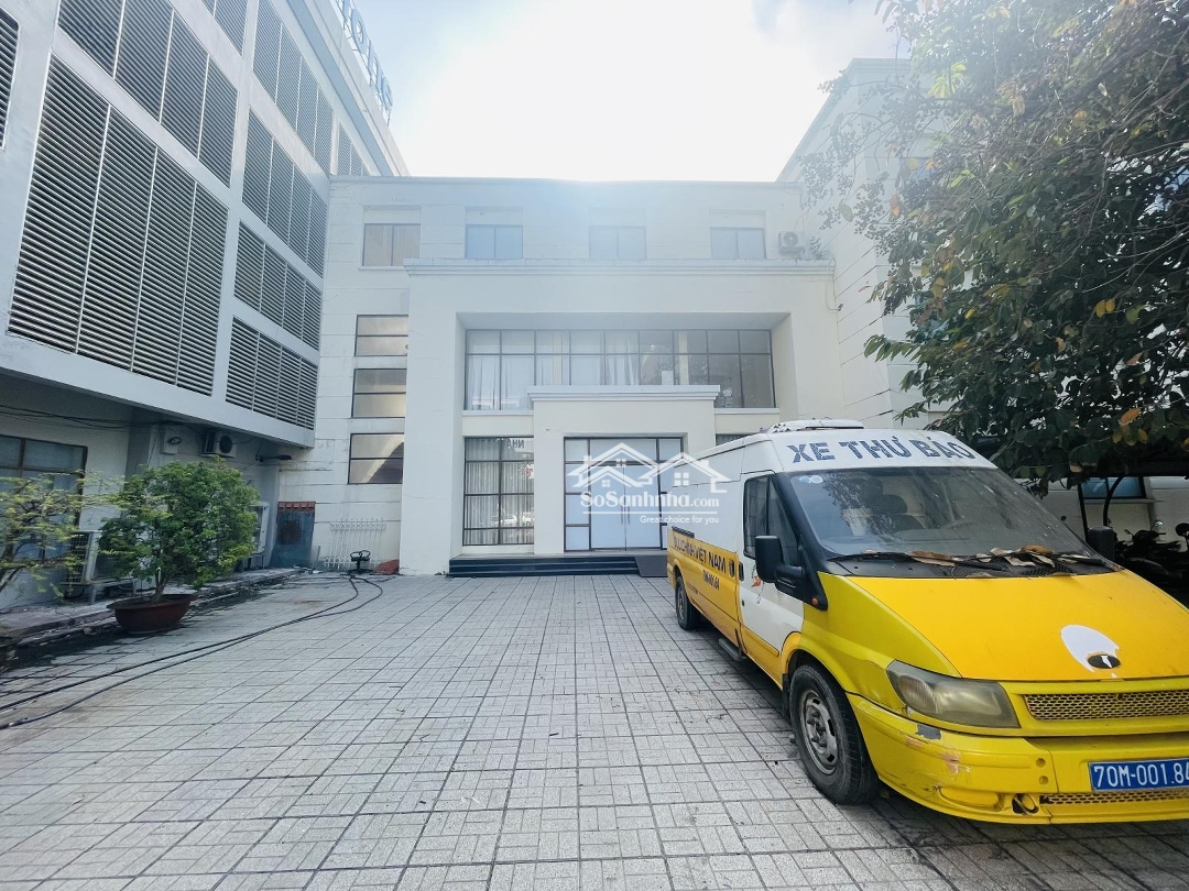 Cho Thuê Mặt Bằng Đường 30/4 Diện Tích: 400 M2 (Ngang 14M, Dài 29M)