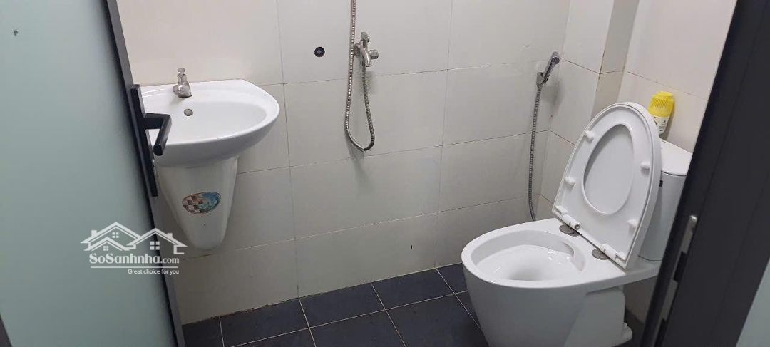 Cho Thuê Nhà Phố Gần Như Mới Tinh 30 Triệu/Tháng.có Thương Lượngtrực Tiếp Với Chủ. Cn 3/3/25