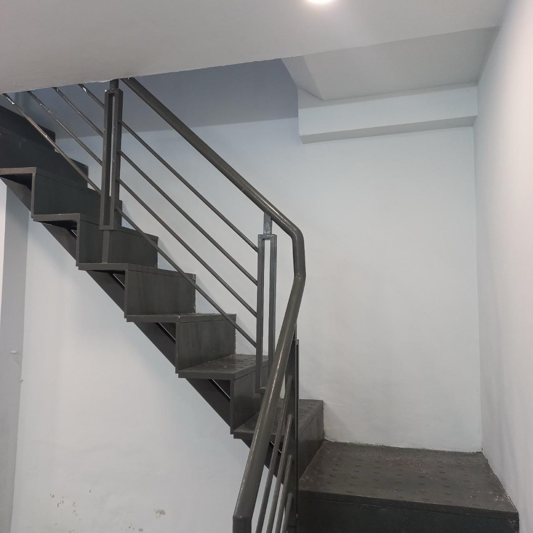 Bán Nhà Đường Yersin 38M2 Quận 1