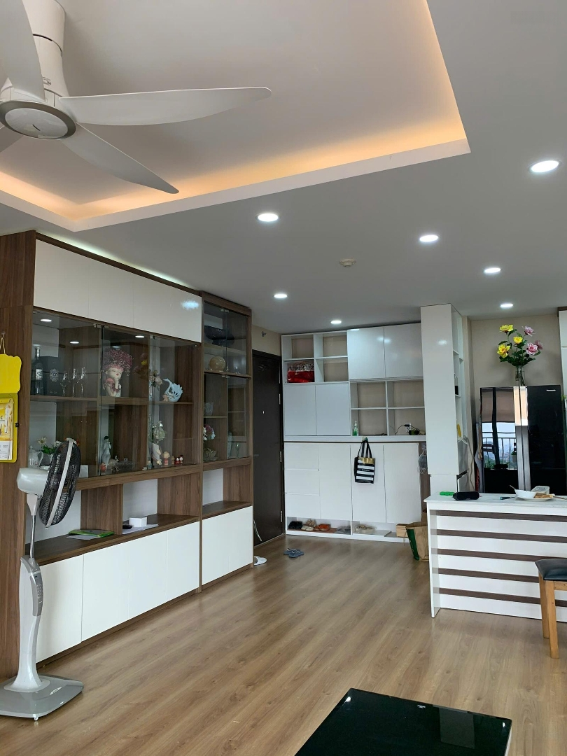Chính Chủ Cho Thuê Ch The Botanica, Phổ Quang ,Tân Bình, Giá Bán 19 Tr, 100M2, 2 Phòng Ngủ 2 Vệ Sinhfull Nt