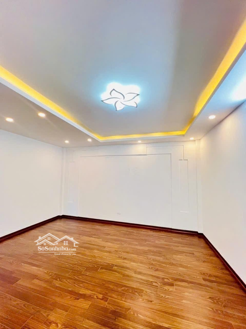 Bán Nhà Mỹ Đình 5Tầng, Mặt Tiền 4.5M, Gần Ô Tô, Nội Thất Đầy Đủ Giá Chỉ 6 Tỷ