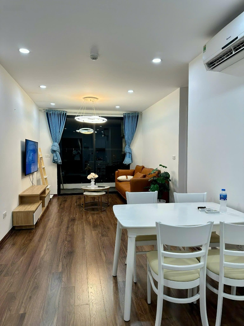 Cần Bán Căn Hộ ( 2 Phòng Ngủ98.5M) Chung Cư Golden Field .Sổ Đỏ,Bao Phí. Liên Hệ: 0964874289