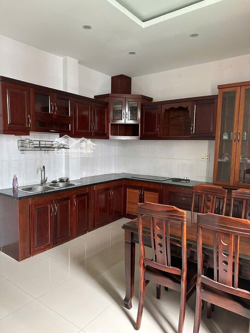 Nhà Diện Tích Khủng Phạm Hùng Hơn 6 Tỏi Chủ Cần Bán Về Quê