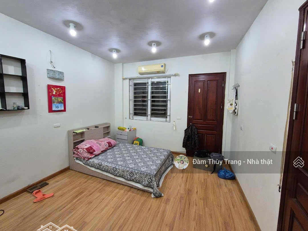 Bán Nhà Phố Xã Đàn, Mặt Ngõ Thông, Nông, Gần Phố - 30M2 X 5 Tầng 4 Ngủ - Mặt Tiền 3,5M - Nhỉnh 6 Tỷ