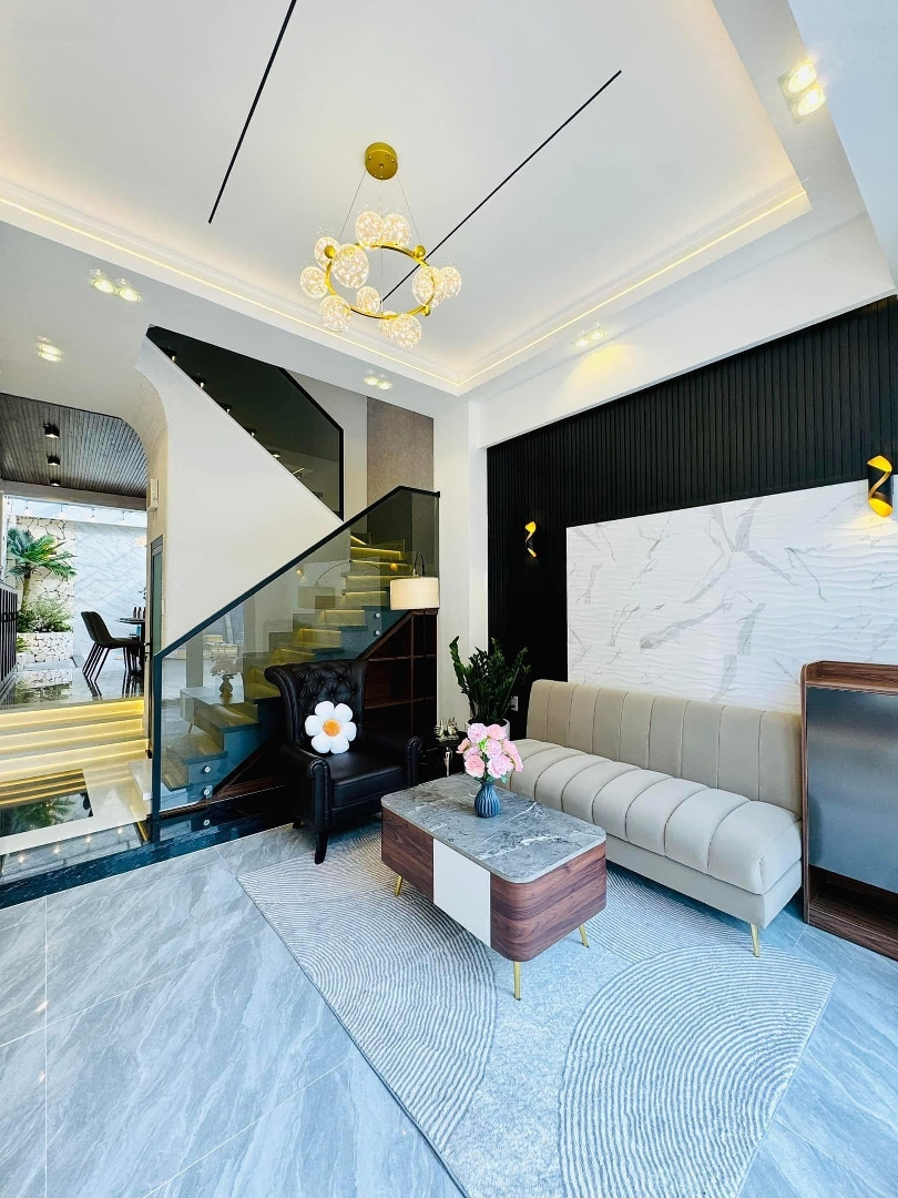 Chính Chủ Bán Nhà Hà Huy Giáp Quận 12 Nhà 3 Lầu Đường 8M Giá Bán 6Tỷ386Diện Tích0936377189