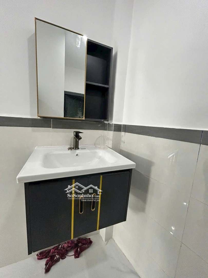 Nhà 1T1L Hẻm Đường 4, Trường Thọ, Thủ Đức, 65M, Giá Bán 4.3 Tỷ.