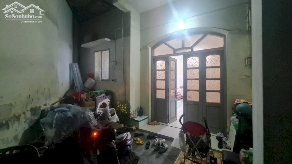 Trần Đại Nghĩa 95 m2, nhà cũ, ngõ to, 9.9 tỷ