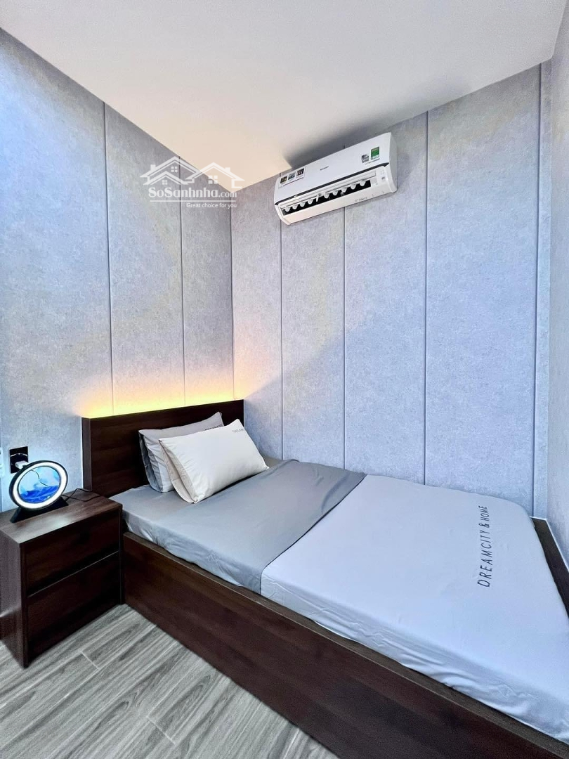 Cần Bán Gấp Nhà Hẻm 105/.. Hoàng Bật Đạt, P 15, Tân Bình, Sẵn Sổ Hồng, 2 Tỷ790 80M2, Phù Hợp Đầu Tư