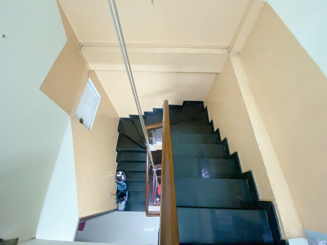 Siêu Phẩm 5 Tầng Đường 12M Có Vỉa Hè - Khu Kinh Doanh Sầm Uất Hơn 9 Tỷ Đông Hồ
