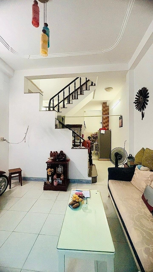 Siêu Phẩm Hẻm Xe Tải Cách 10M Kế Đại Học Công Thương - 48M2 - 3 Tầng Btct Ngay Ltt - Chỉ 4Tỷ95 Tl