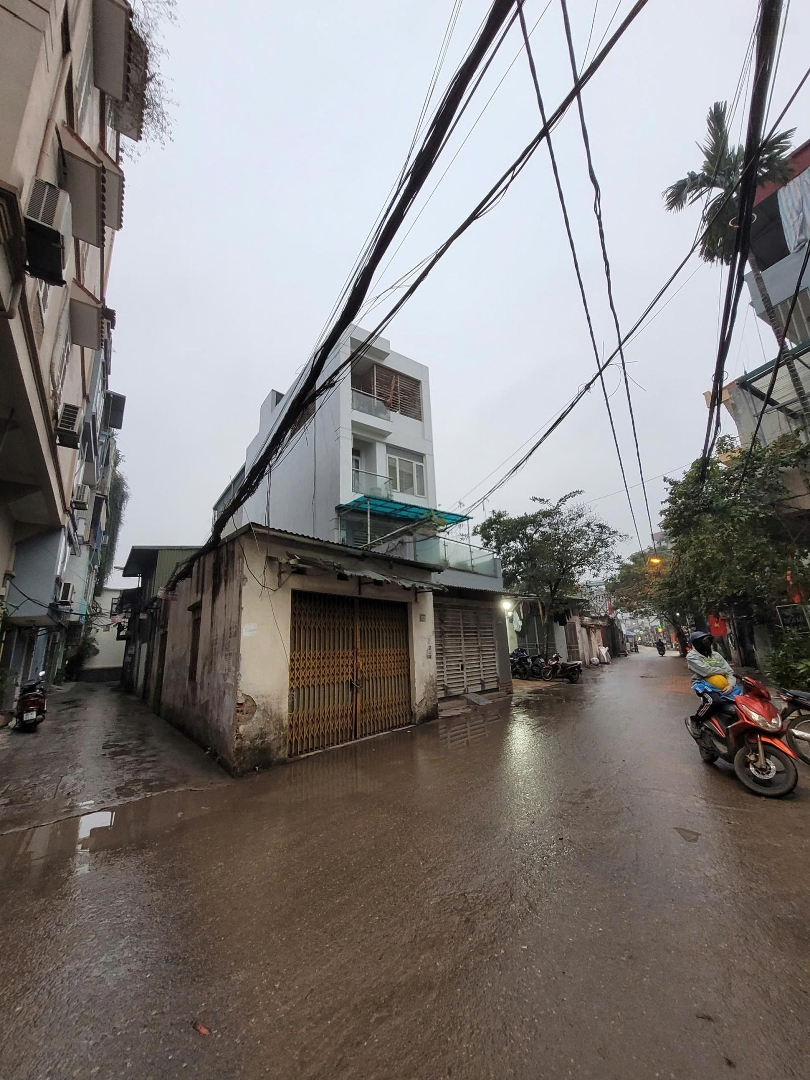 Bán Mảnh Đất Mặt Ngõ 1277 Giải Phóng, Hoàng Mai - 129M2 Rộng Rãi - Lô Góc - Ngõ Ô Tô Thông