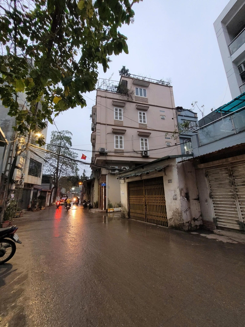Bán Mảnh Đất Mặt Ngõ 1277 Giải Phóng, Hoàng Mai - 129M2 Rộng Rãi - Lô Góc - Ngõ Ô Tô Thông