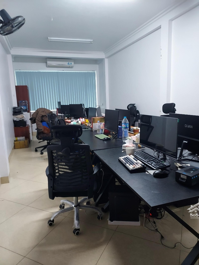Chính Chủ Cho Thuê Nhà Phân Lô Trần Đăng Ninh, Trần Quý Kiên, Dịch Vọng. 40M2 X 5 Tầng, Thông Sàn.