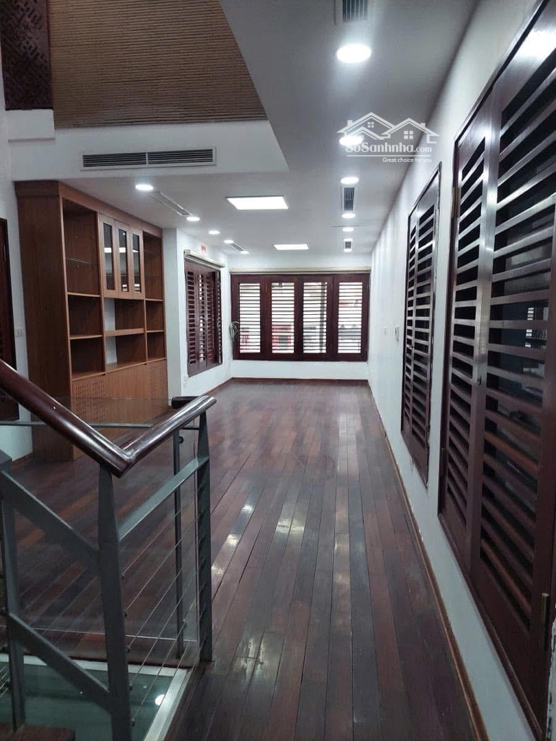 Mặt Phố Trần Quang Diệu, 60M X 7 Tầng, Thang Máy, Vỉa Hè To, Kd, 32.9 Tỷ