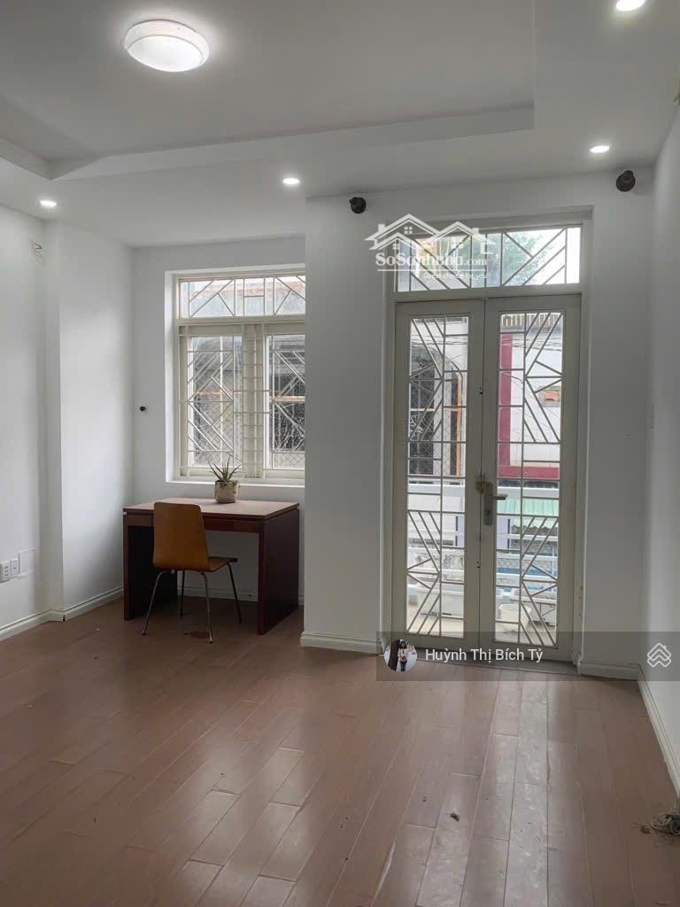 Hxh Đỗ Cửa Thông Đường Hoàng Hoa Thám, 45M2, 4 Tầng Btct, Dòng Tiền 18 Triệu/Tháng