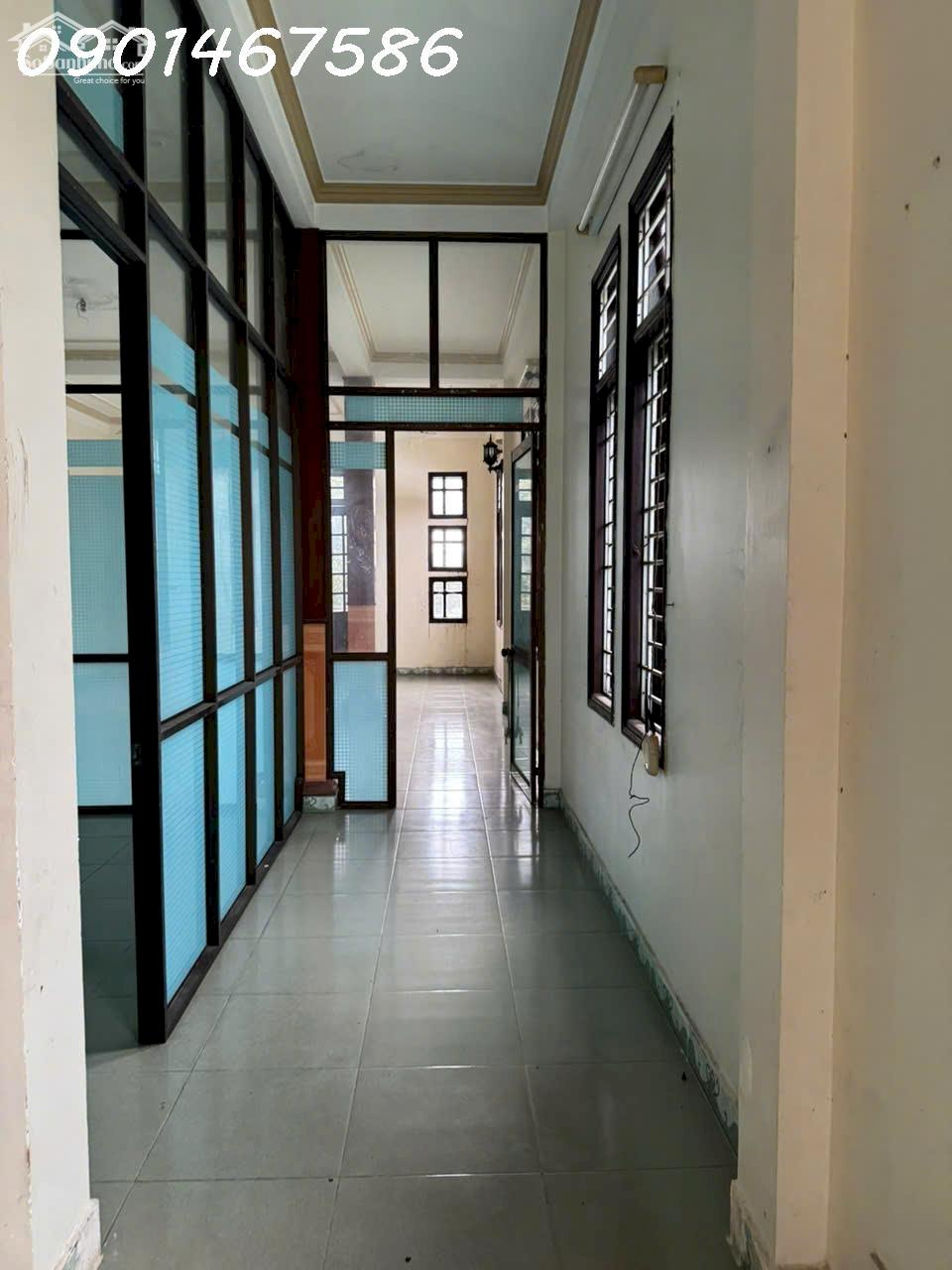 Bán nhà mặt tiền Hùng Vương - Thành Phố Tam Kỳ vị trí đắc địa