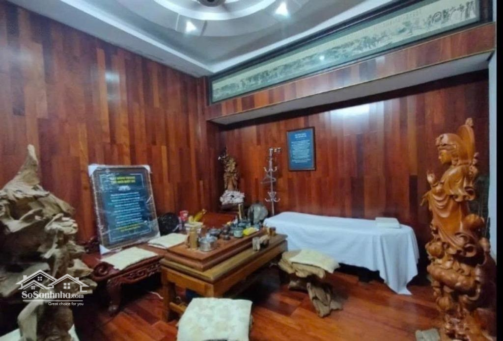 Bán Nhà - Láng Hạ - Đống Đa - Nhà Mặt Ngõ To Như Phố- Kinh Doanh