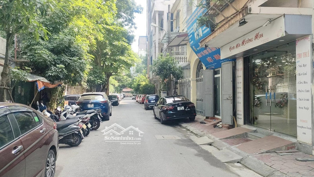 Siêu Hot Phân Lô Quân Đội Ô Tô Tránh, Vỉa Hèhoàng Sâm Cầu Giấydiện Tích61M2 X 5 Tầng. Gía 17.5 Tỷ Có Tl
