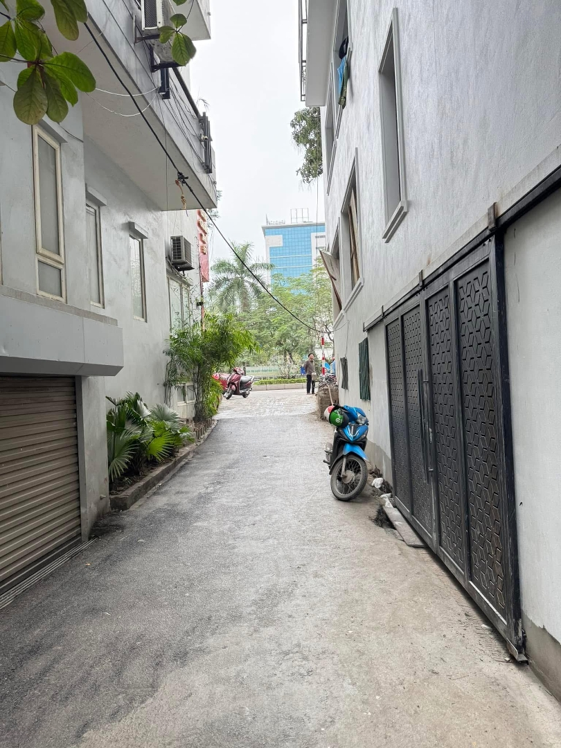 Thang Máy - Gara Ô Tô - View Hồ Tây - Mặt Tiền Rộng - Kinh Doanh - Căn Góc