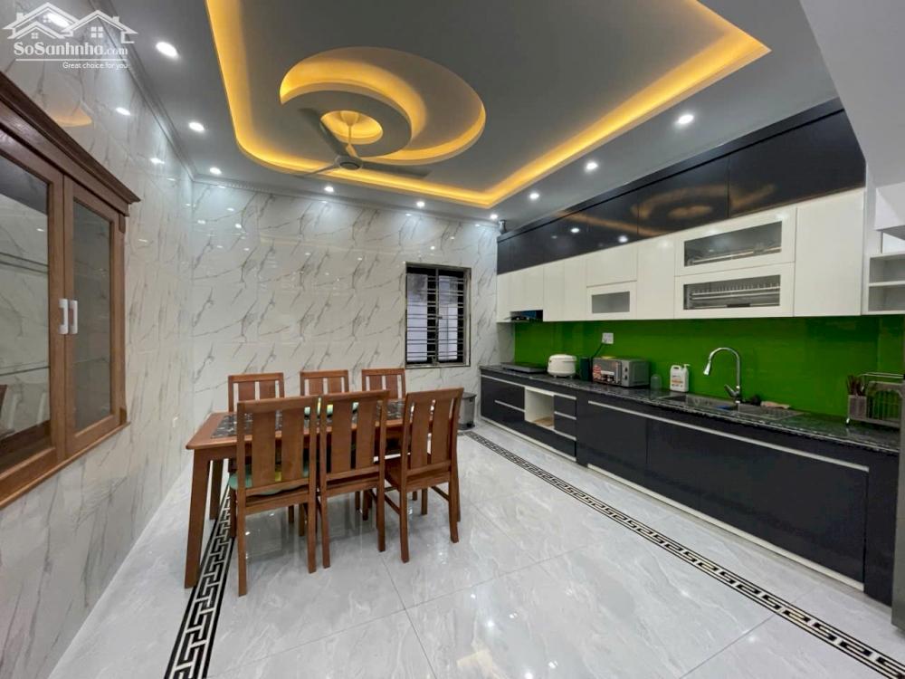 Bán gấp nhà riêng 100x4 tầng Ngô Gia Tự Văn Cao có gara. Tặng nội thất mới tinh. Giá rẻ