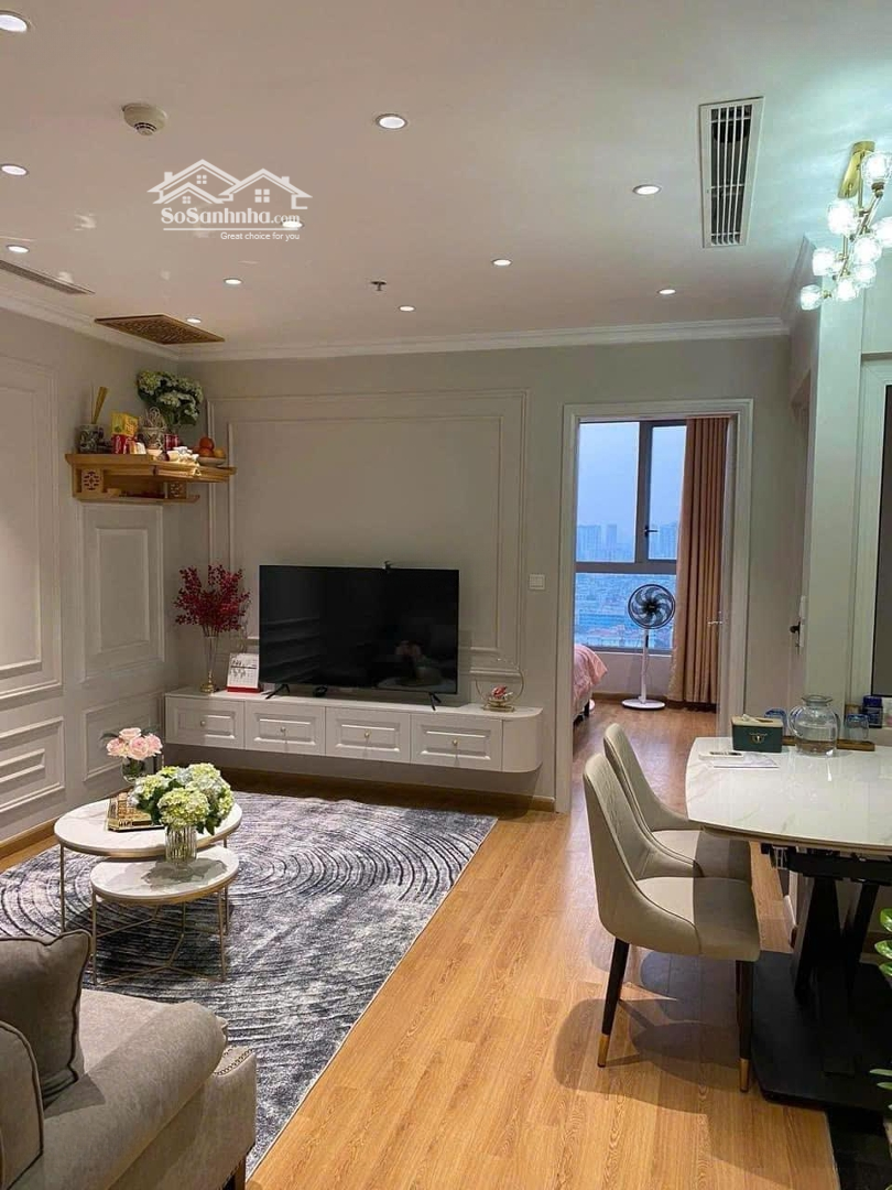 Bán Cc Vinhomes Nguyễn Chí Thanh, 55M2, 1 Phòng Ngủ 1 Vệ Sinh Giá 6,X Tỷ Sổ Hồng Chính Chủ Liên Hệ: 0947795999