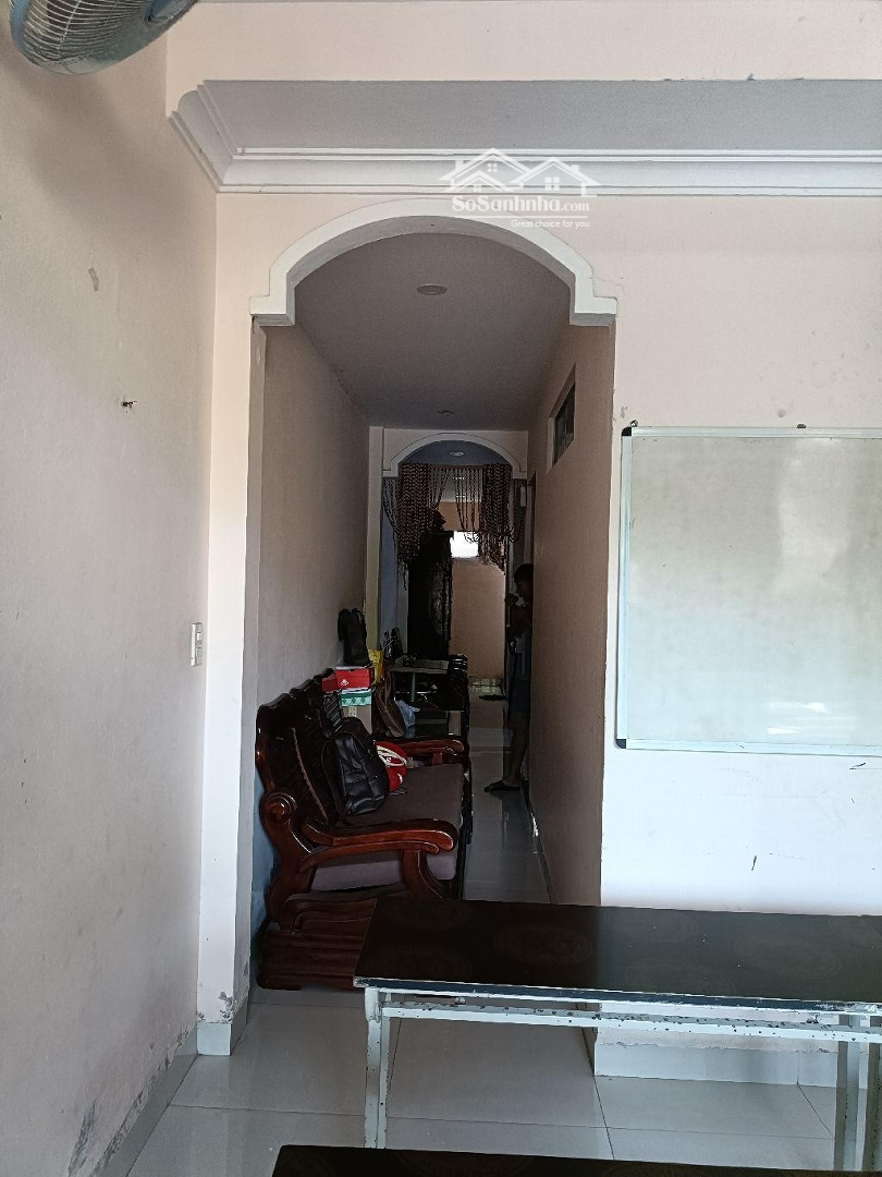 Sụp Hầm - 1 Căn Duy Nhất Nhà 2 Tầng Gác Lững, View Công Viên Sát Đường Trần Huấn, Giá Tốt.