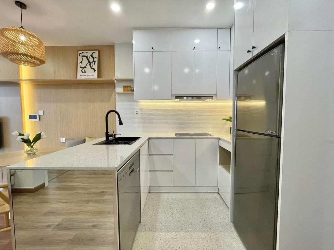 Cho Thuê Căn Remax Plaza, 95M2 2 Phòng Ngủ 2 Vệ Sinhfull Nt Nhà Đẹp Giá Bán 12 Triệu/Th Ở Liền. Liên Hệ: 0899 552 651