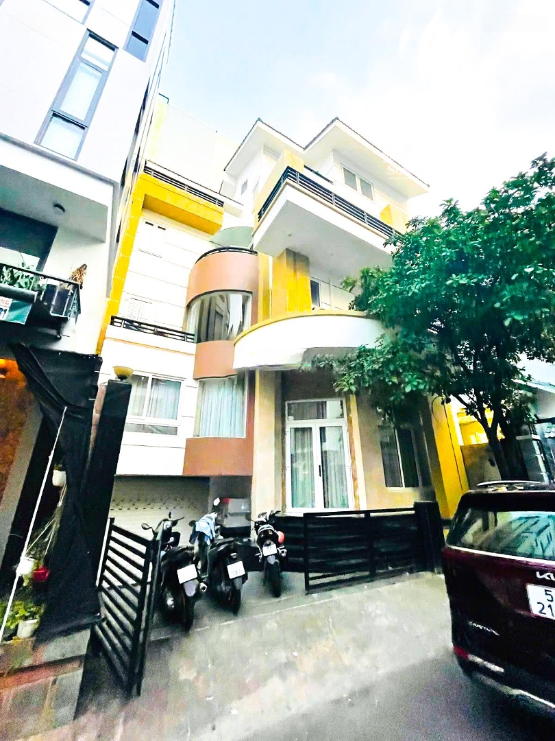 Mặt Tiền Nguyên Căn Trương Công Định, Phường 14, Quận Tân Bình