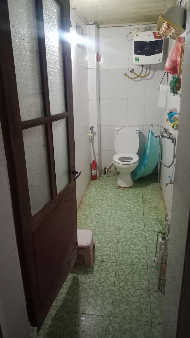 Bán Gấp Nhà Hà Huy Tập, Gần Ô Tô, Gần Phố, 35M2, 2.35Tỷ